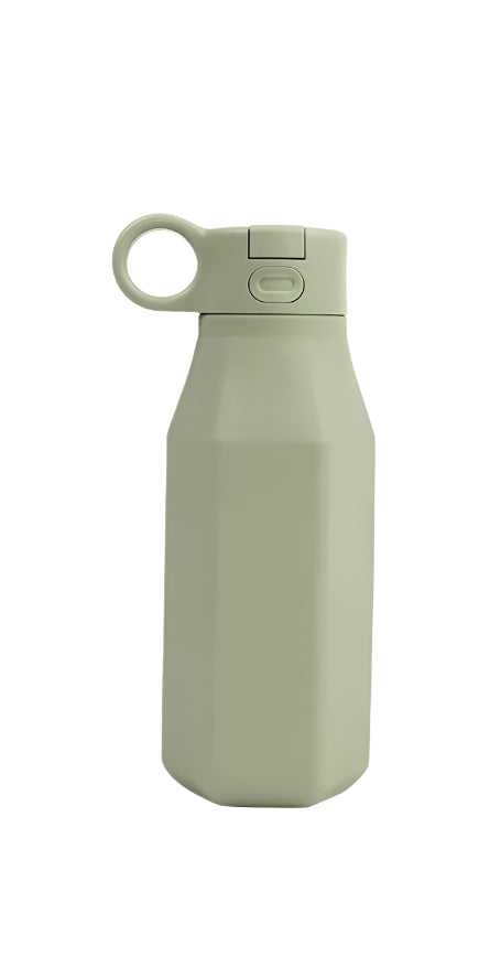 The SiliSip Drink Bottle